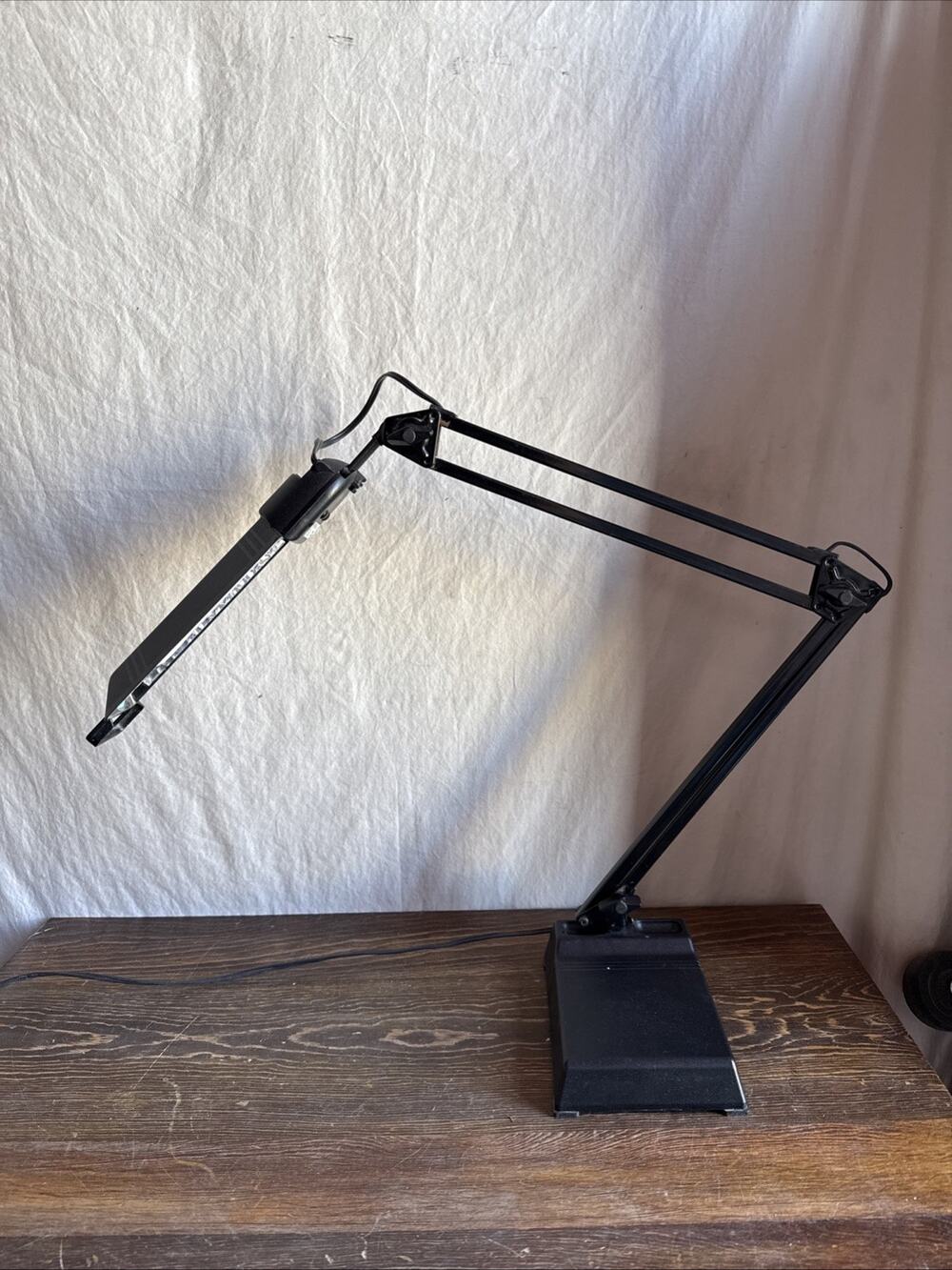 Vintage World Lite Dazor Drafting Table Lamp Industrial Swing Arm Weighted Base